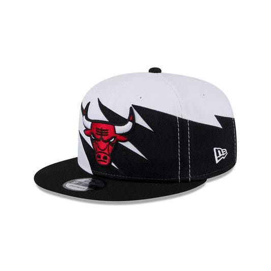 Chicago Bulls New Era JAGGED 9Fifty Snapback Hat - Black/Red