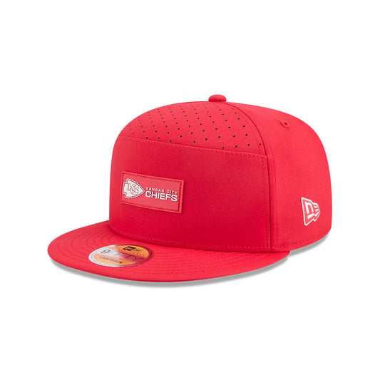 Kansas City Chiefs New Era 2025 Sideline Split Panel 9FIFTY Snapback Hat - Red