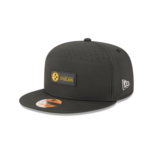 Pittsburgh Steelers New Era 2025 Sideline Split Panel 9FIFTY Snapback Hat - Black