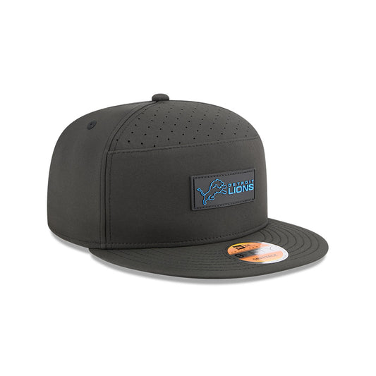 Detroit Lions New Era 2025 Sideline Split Panel 9FIFTY Snapback Hat - Black