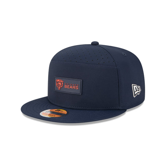 Chicago Bears New Era 2025 Sideline Split Panel 9FIFTY Snapback Hat - Navy