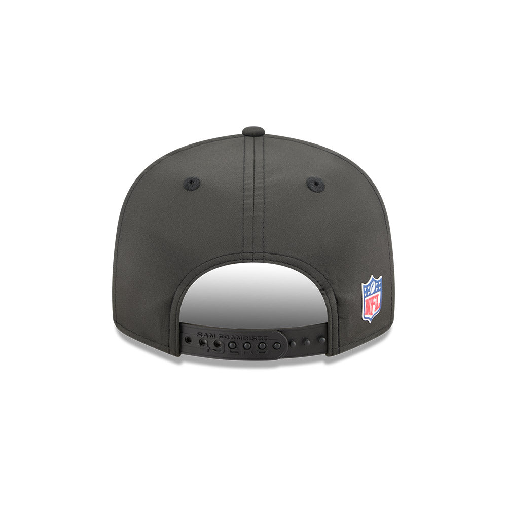 San Francisco 49ers New Era 2025 Sideline Split Panel 9FIFTY Snapback Hat - Black