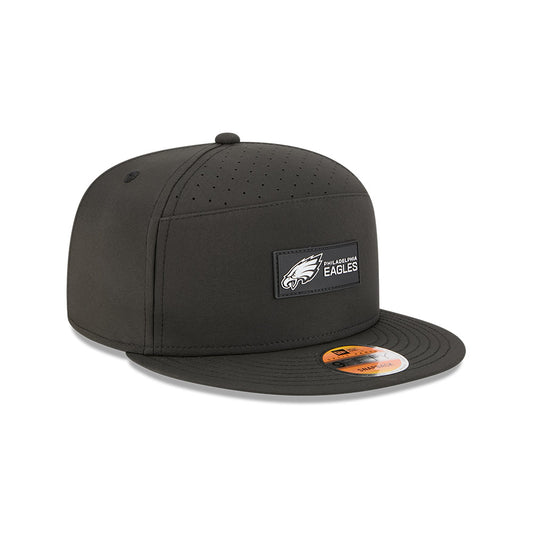 Philadelphia Eagles New Era 2025 Sideline Split Panel 9FIFTY Snapback Hat - Black