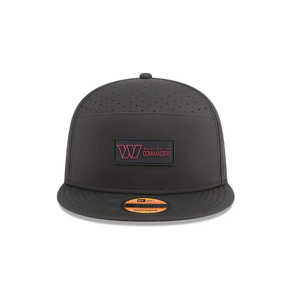 Washington Commanders New Era 2025 Sideline Split Panel 9FIFTY Snapback Hat - Black