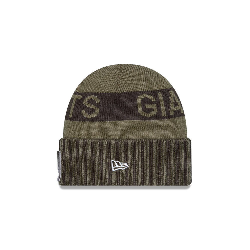 New York Giants New Era 2025 Salute to Service Cuffed Knit Hat - Dark Green