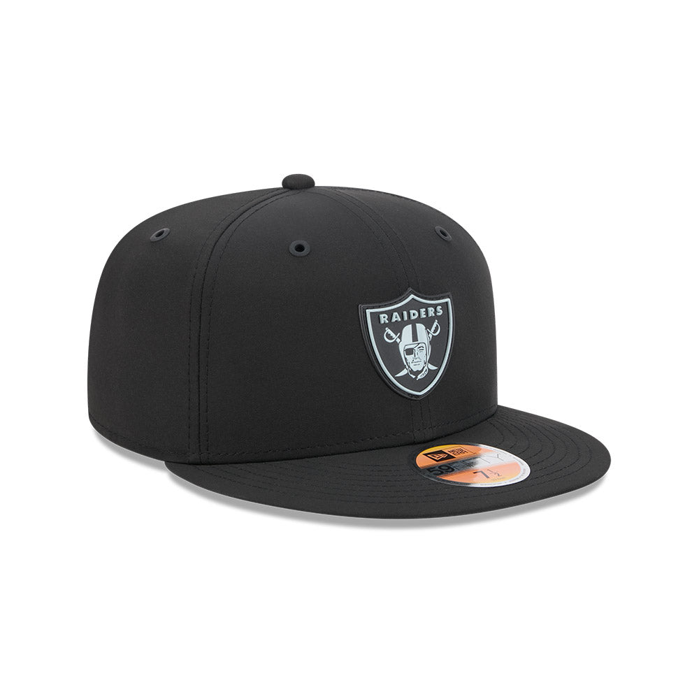 Las Vegas Raiders New Era 2026 Official NFL Sideline 59FIFTY Fitted Hat - Black
