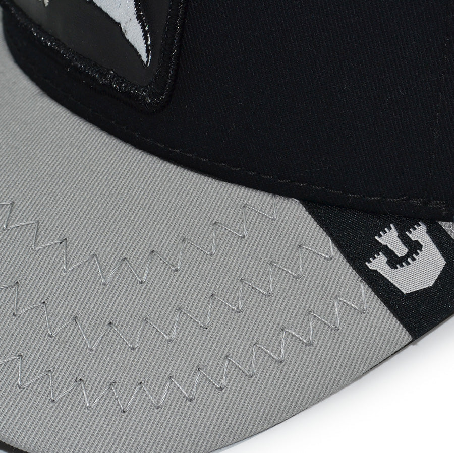 THE KILLER WHALE Goorin Bros Mesh Trucker Snapback Hat -Black/Gray