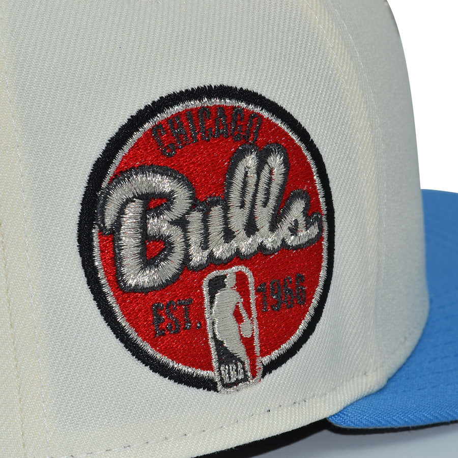 Chicago Bulls "WINDY CITY BLUES" Exclusive New Era 59Fifty Fitted Hat - Chrome/Blue Reef