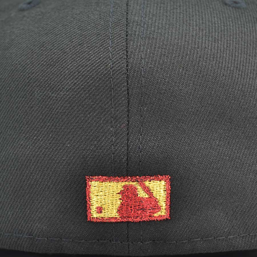 Chicago White Sox 95 YEARS Exclusive New Era 59Fifty Fitted Hat - Black/Red