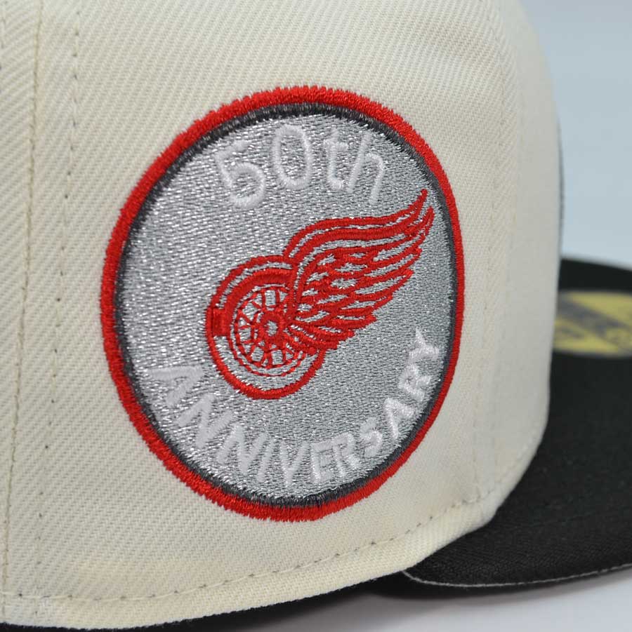 Detroit Red Wings "THE CLASSIC" Exclusive New Era 59Fifty Fitted Hat - Chrome/Black