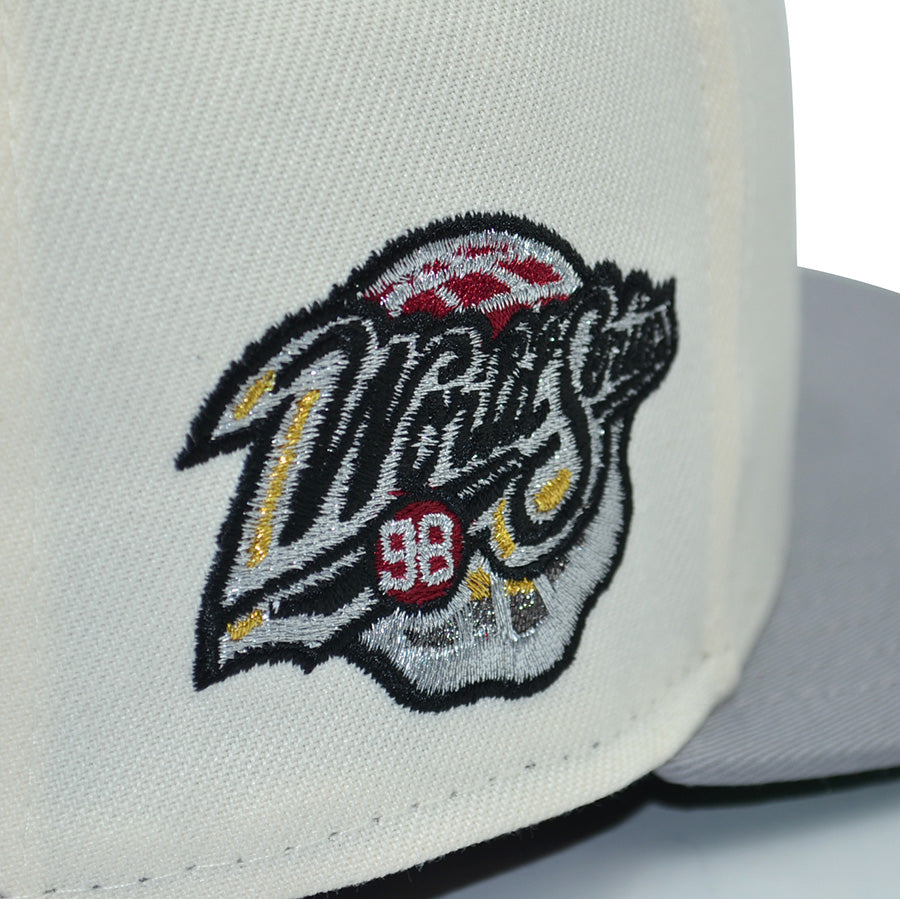 New York Yankees "BELLY" Exclusive New Era 59Fifty Fitted Hat - Chrome/Gray
