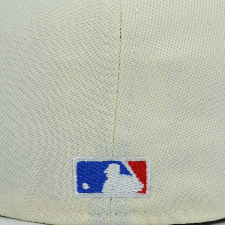 Milwaukee Brewers "BALL MONEY" County Stadium Exclusive New Era 59Fifty Fitted Hat - Chrome/Pine