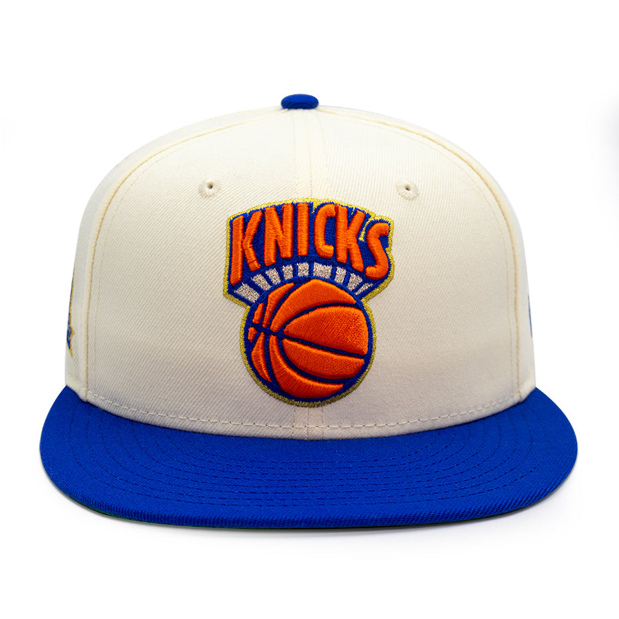 New York Knicks "3X WORLD CHAMPIONS" Exclusive New Era 59FIFTY Fitted Hat - Chrome/Majestic