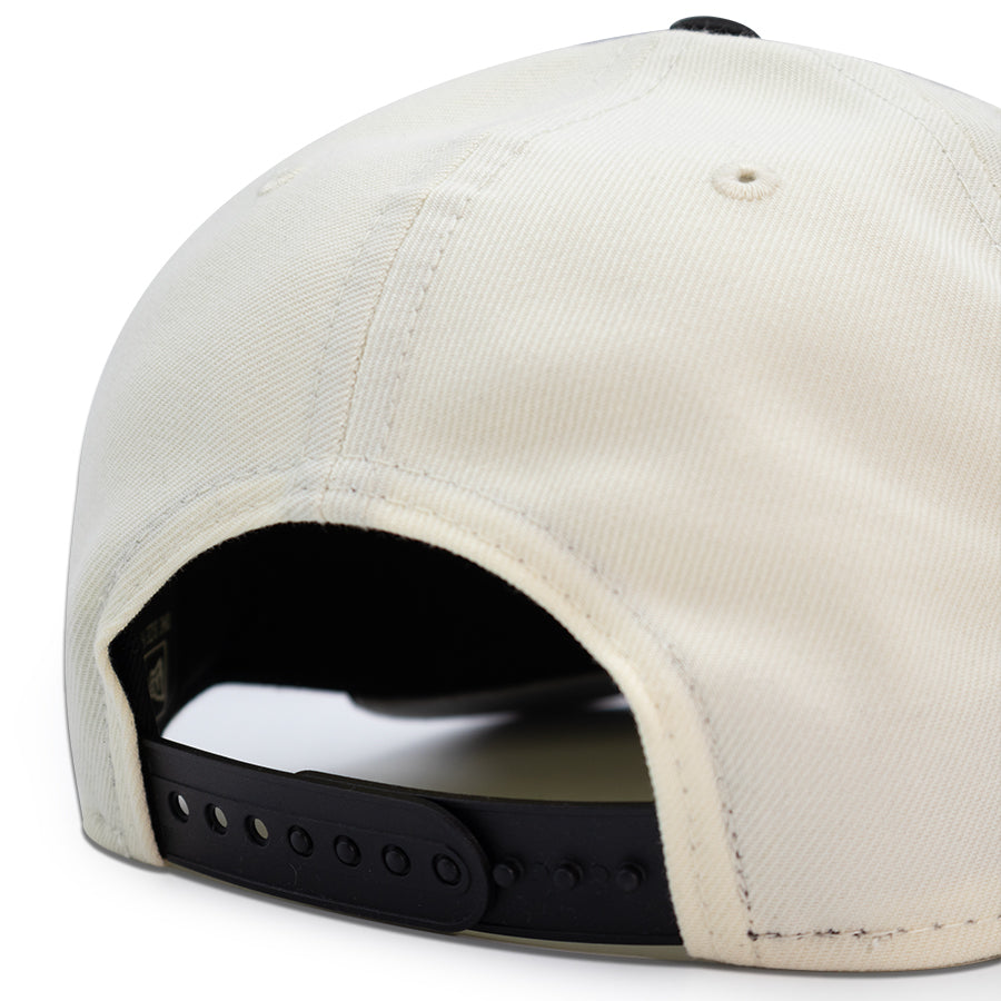 New York Knicks "2026 NBA CHAMPIONS" New Era 9Fifty A-Frame Snapback Hat - Chrome/Black