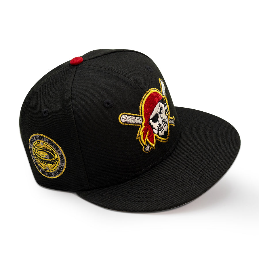 Pittsburgh Pirates "THE MEDALLION" Exclusive New Era 59Fifty Fitted Hat - Black