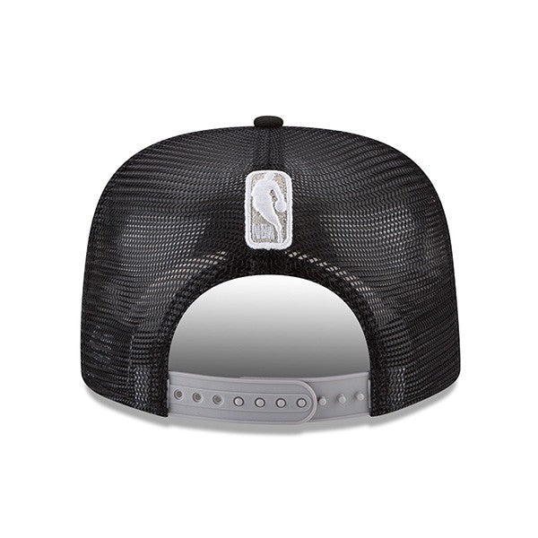 San Antonio Spurs New Era Retro Fresh Front Trucker Mesh 9FIFTY Snapback Adjustable Hat