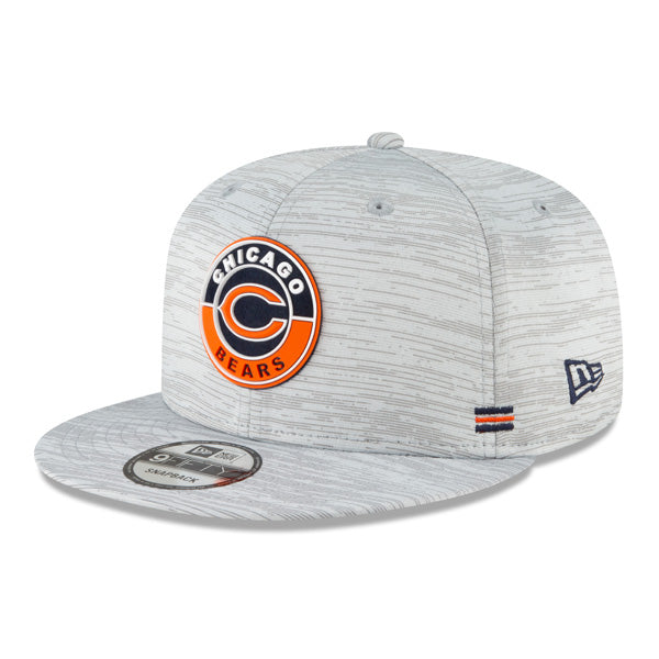Chicago Bears New Era 2020 NFL Sideline Official 9FIFTY Snapback Hat - Gray