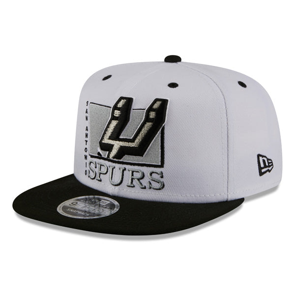 San Antonio Spurs New Era TEAM RETRO 9Fifty Snapback NBA Hat - White/Black
