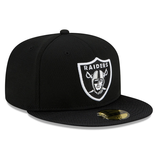 Oakland Raiders New Era 2021 NFL Official Sideline ROAD 59FIFTY Fitted Hat - Black/Silver