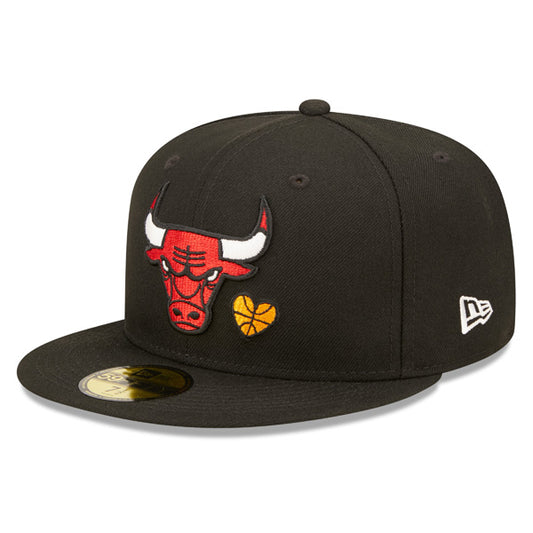 Chicago Bulls TEAM HEARTS Exclusive New Era Fitted 59Fifty NBA Hat - Black