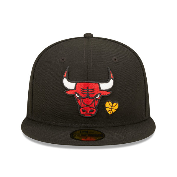 Chicago Bulls TEAM HEARTS Exclusive New Era Fitted 59Fifty NBA Hat - Black
