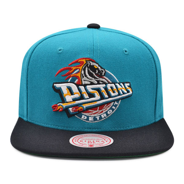 Detroit Pistons NBA Mitchell & Ness CLASSIC 2TONE Snapback Hat - Teal/Black