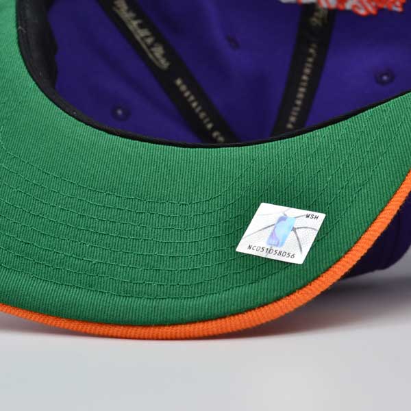 Phoenix Suns Mitchell & Ness CLASSIC 2Tone Snapback Hat - Purple/Orange