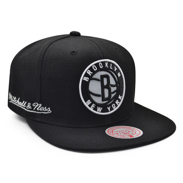 Brooklyn Nets Mitchell & Ness NBA CITY LOVE Snapback Hat - Black