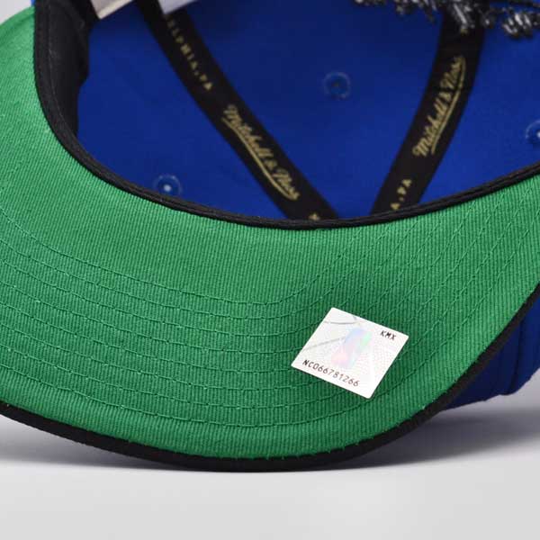 Dallas Mavericks Mitchell & Ness RELOAD Snapback NBA Hat - Royal/Black/Green