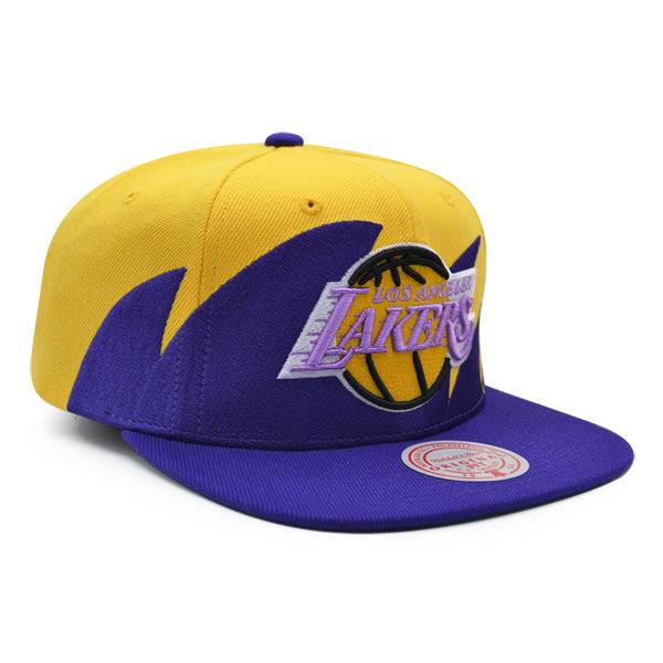 Los Angeles Lakers NBA Mitchell & Ness SHARKTOOTH Snapback Hat - Purple/Yellow
