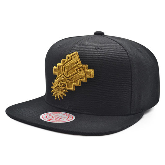 San Antonio Spurs HWC Mitchell & Ness TRUE LUCK Snapback Hat - Black/Brick Gold