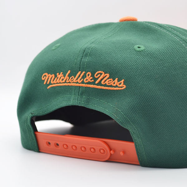 Miami Hurricanes NCAA Mitchell & Ness SHARKTOOTH Snapback Hat - Orange/Green