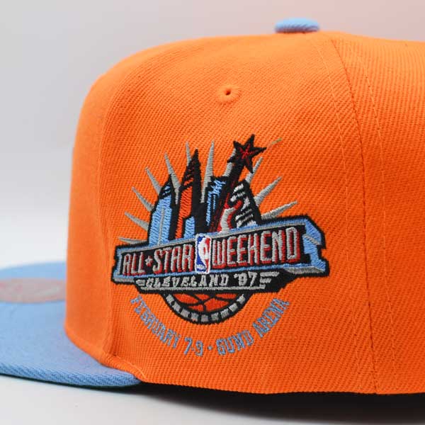 Cleveland Cavaliers 1997 NBA ALL-STAR GAME Exclusive Mitchell & Ness Snapback Hat - Orange/Sky