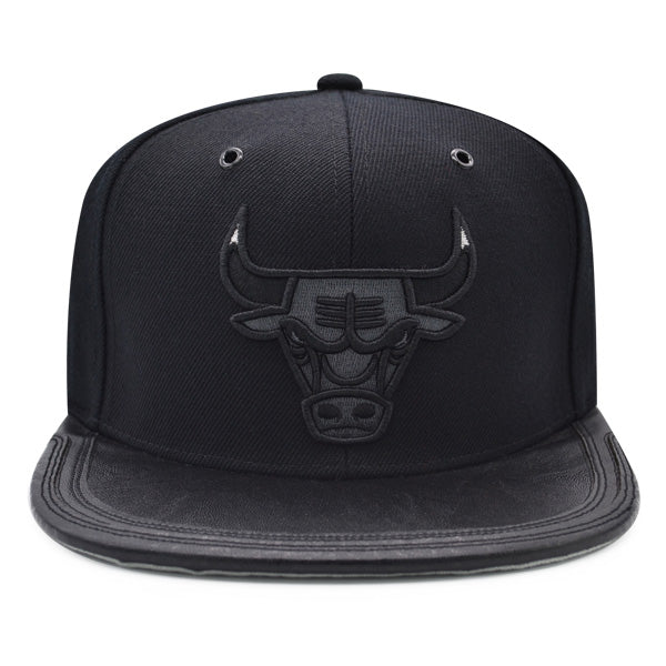 Chicago Bulls Exclusive Mitchell & Ness AIR JORDAN DAY 3 Snapback Hat - Black