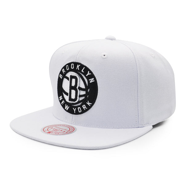 Brooklyn Nets Mitchell & Ness CLASSIC WHITE Snapback Hat - White/Black