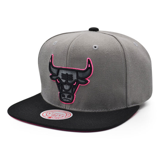 Chicago Bulls NBA Mitchell & Ness NEON LIGHTS Snapback Hat - Gray/Black/Pink