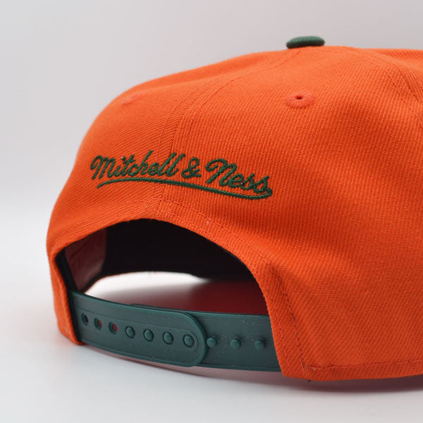 Miami Hurricanes NCAA Mitchell & Ness JUMBOTRON Snapback Hat - Orange/Green