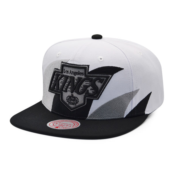 Los Angeles Kings NHL Mitchell & Ness SHARKTOOTH Snapback Hat - Black/Gray