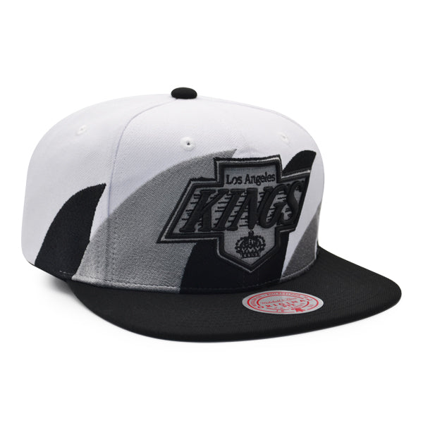 Los Angeles Kings NHL Mitchell & Ness SHARKTOOTH Snapback Hat - Black/Gray