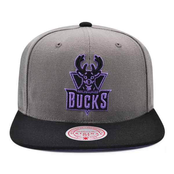 Milwaukee Bucks NBA Mitchell & Ness NEON LIGHTS Snapback Hat - Gray/Black/Purple