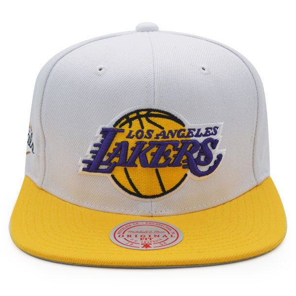 Los Angeles Lakers 2010 NBA Finals Champions Mitchell & Ness Snapback Hat - White/Yellow