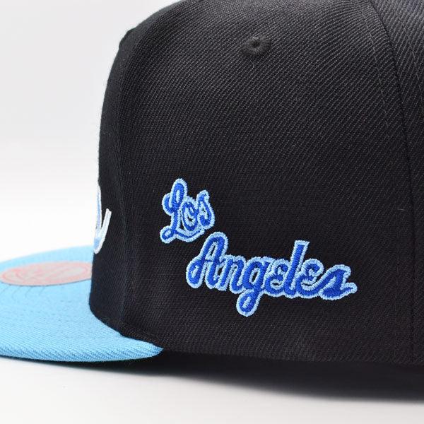 Los Angeles Lakers Mitchell & Ness TEAM SCRIPT 2Tone Snapback Hat - Black/Sky