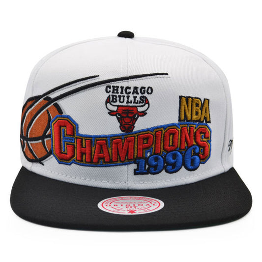 Jordan Days HWC Exclusive Mitchell & Ness Chicago Bulls 1996 NBA Champions Locker Room WAVE Snapback Hat - White