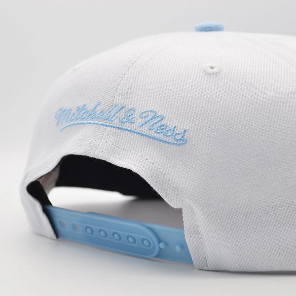 Chicago Bulls NBA Mitchell & Ness UNIVERSITY HOME 2Tone Snapback Hat - White/University Blue