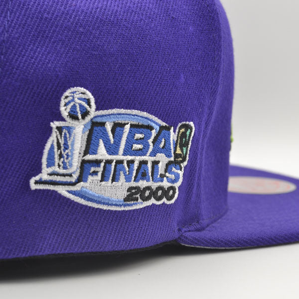 Los Angeles Lakers NBA FINALS Mitchell & Ness INVERTED LOGO Snapback Hat - Purple/Lime