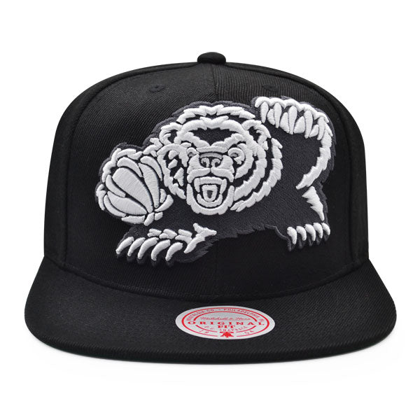 Vancouver Grizzlies Mitchell & Ness XL LOGO Snapback Hat - Black/White