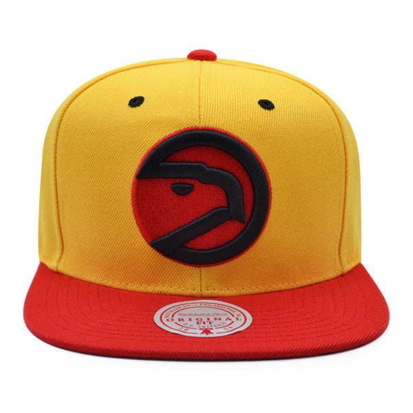 Atlanta Hawks Mitchell & Ness HWC RELOAD Snapback Hat - Yellow/Red