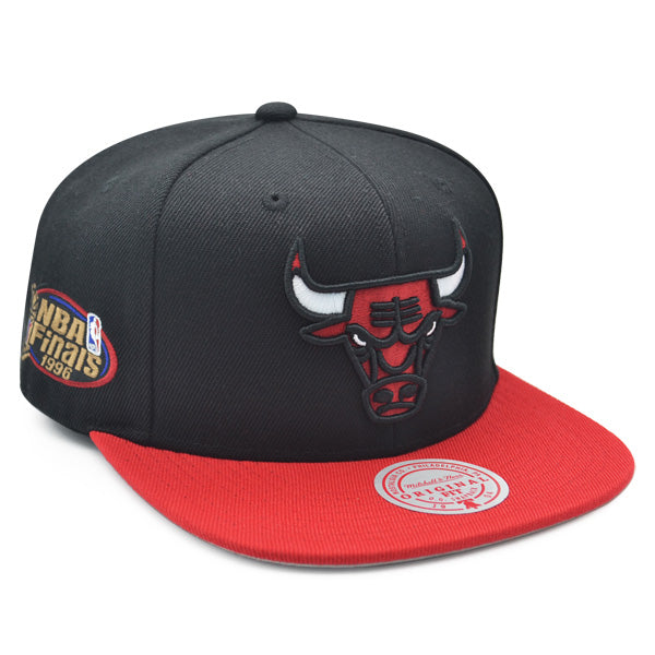 Chicago Bulls 1996 NBA Finals Champions Mitchell & Ness Snapback Hat - Black/Red