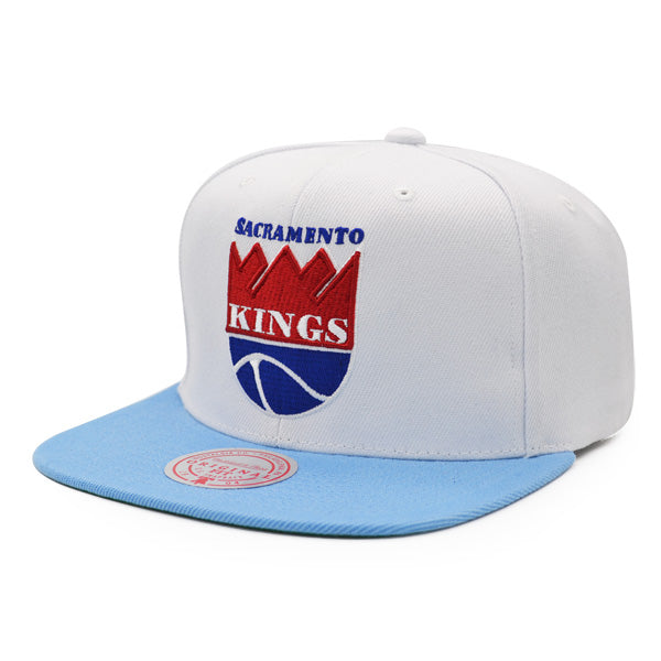 Sacramento Kings Mitchell & Ness CLASSIC 2Tone Snapback Hat - White/Sky/Green Bottom