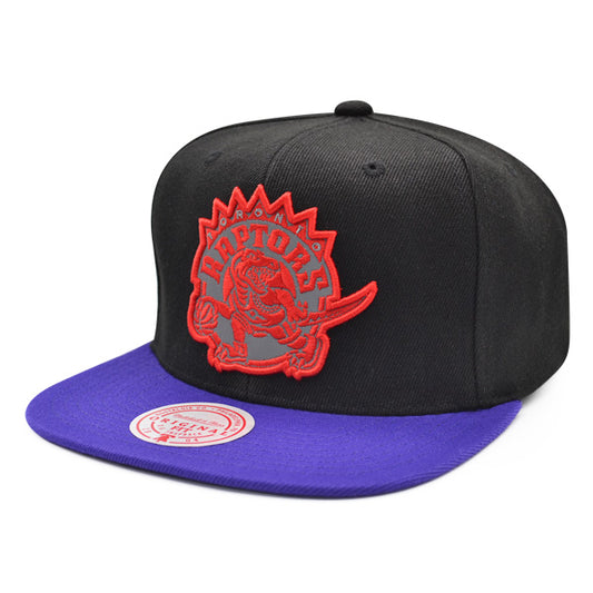 Toronto Raptors Mitchell & Ness NBA REFLECTIVE TIME Snapback Hat - Black/Purple/Red